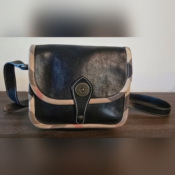 Burberry Small Nova Crossbody Check Trim And Black Leather Crossbody Bag - Picture 1 of 11